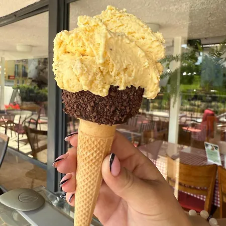 アパート Norwida 17 ミエンジズドロイェ